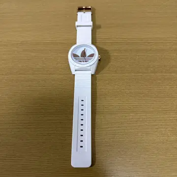 adidas 화이트 실리콘 시계