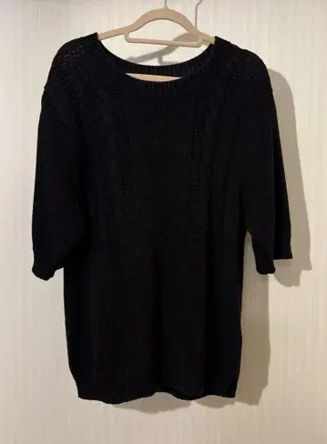MARGARET HOWELL 블랙 반팔 니트 네이비