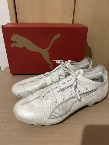 Puma 축구화 US 10.5 화이트