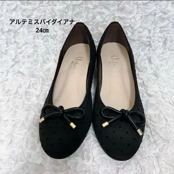 아르테미스 바이 다이애나 블랙 스웨이드 도트 펌프스 24cm