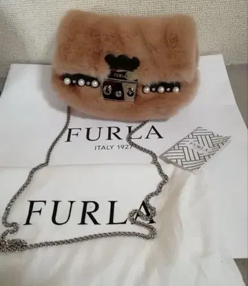 FURLA 핑크 퍼 숄더백