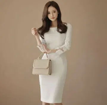 [ 새상품 ] 7부 소매 타이트 원피스