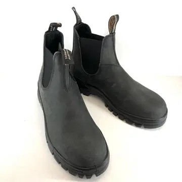 Blundstone