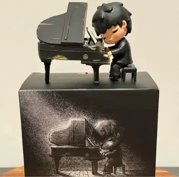 Popmart Hirono The Pianist 피규어 정품