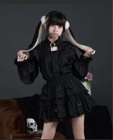 Pal elfy 파르엘피 하트 무늬 초커 블라우스 블랙