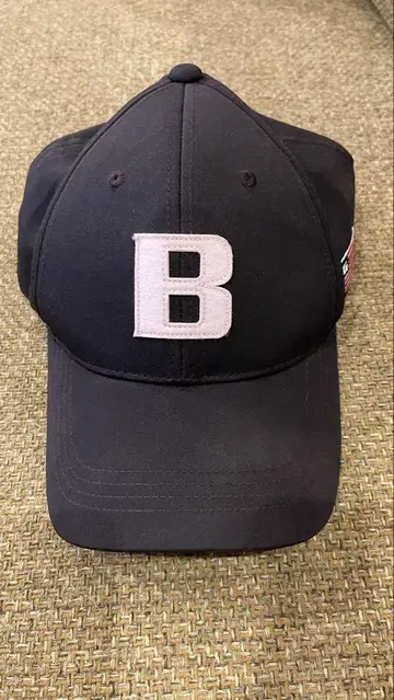 BRIEFING INITIAL CAP 새상품급 브리핑 B 자수 캡