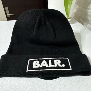 BALR. 박스 로고 니트 모자 JET BLACK