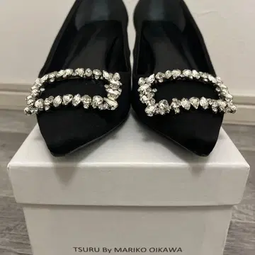 TSURU By MARIKO OIKAWA 로우힐