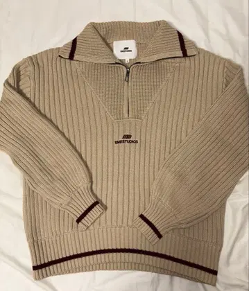 eme studios 하프 지퍼 스웨터