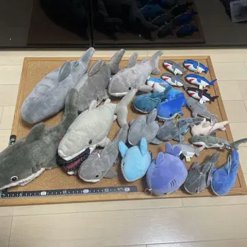 상어 봉제 인형 대소 전개