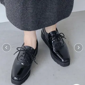 EVOL 경량 메달리온 레이스업 슈즈