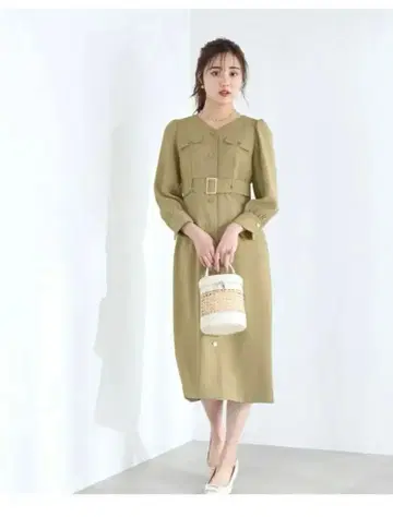 프로포션 바디 드레싱 플랩 타이트 원피스 새상품급