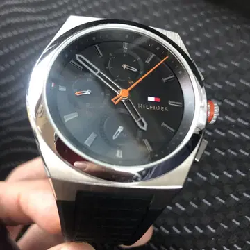 타미 TOMMY 남성용 손목시계
