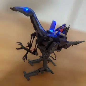 로봇 공룡 보라색 LED 포함