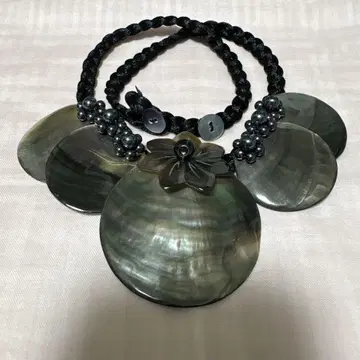 타히티안 쉘 초커 펜던트