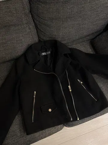 ZARA 블랙 라이더 자켓 XS