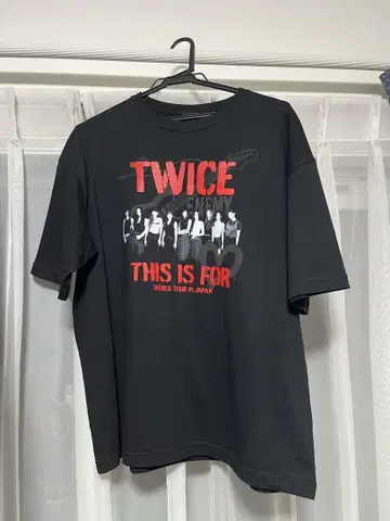 TWICE THIS IS FOR ENEMY 티셔츠 M 사이즈