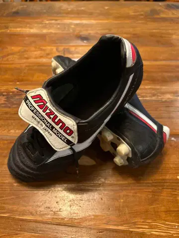 미즈노 모렐리아 24.0