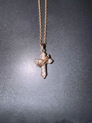 로즈 골드 크로스형 목걸이