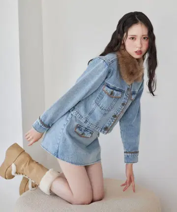 NICECLAUP 인조 모피 옷깃 파이핑 자켓 파이핑 미니 스커트