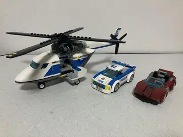 LEGO City 60138 경찰 헬리콥터와 경찰차