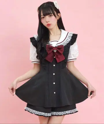 레이스 세일러 카라 반팔 셋업