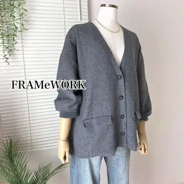[ 2024AW ] FRAMeWORK WO/CO 접결 V넥 가디건 그레이