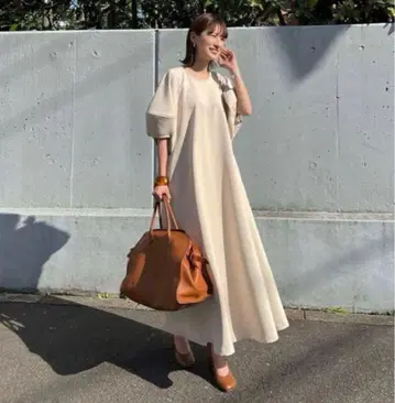 CLANE LANTERN SLEEVE ONE PIECE