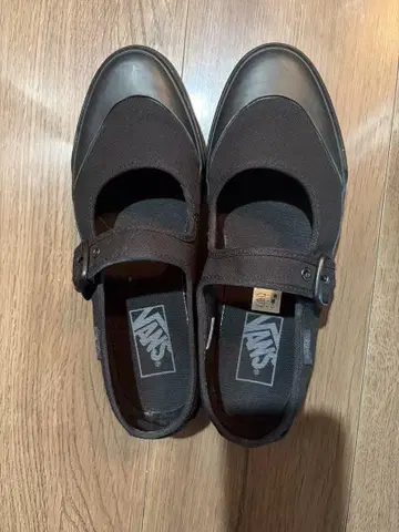 VANS 블랙 메리 제인