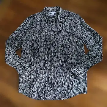 ZARA 스트라이프 패턴 긴팔 셔츠 L 사이즈