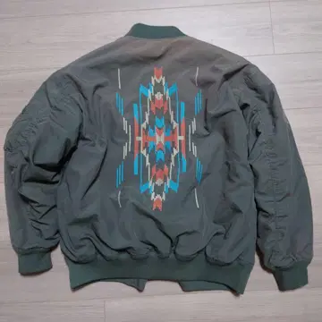 티티카카 MA-1