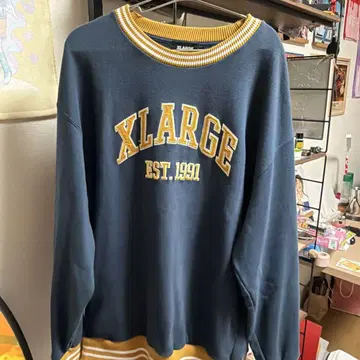 XLARGE 트레이닝복