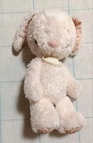 몬수이유 티롤리안 베이비 꽃무늬 토끼 레트로 MONSEUIL