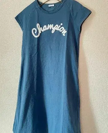 Champion 네이비 반팔 원피스