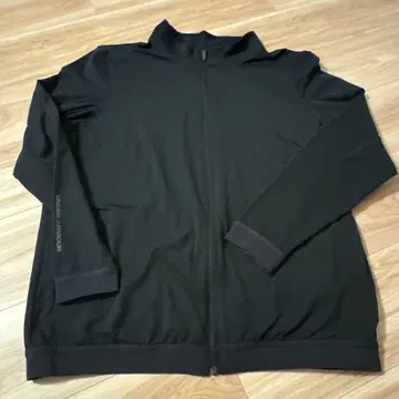 UNDER ARMOUR 블랙 자켓 XL