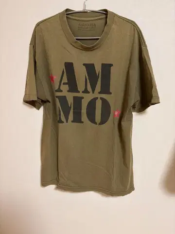 AMMOUSA 올리브 드라브 T셔츠