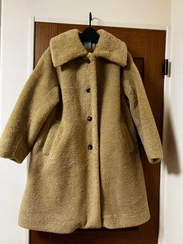 쿠미쿄쿠 테디 보아 코트