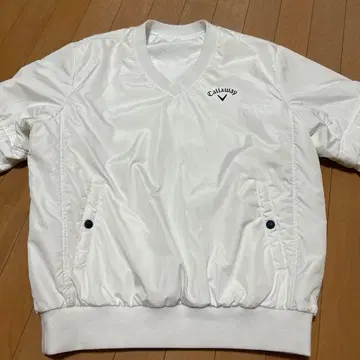 Callaway V넥 피스테 화이트