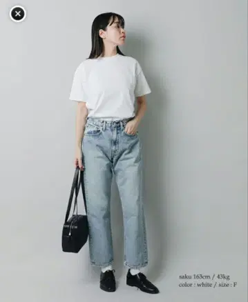 새상품 미사용 BATONER 코튼 크루넥 T셔츠 반팔 바토너 화이트