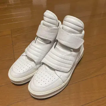 GGD 화이트 하이컷 스니커즈
