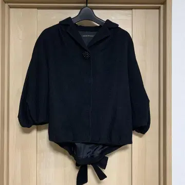 새상품급 Merceria Dressterior 하프 코트
