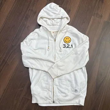 HORN GARMENT 스마일리 페이스 후드티