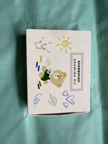 STARBUCKS DRAWING KIT