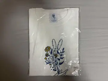 [ 미개봉 새상품 ] 코바야시 유이 졸업 콘서트 T셔츠 S 사이즈 화이트