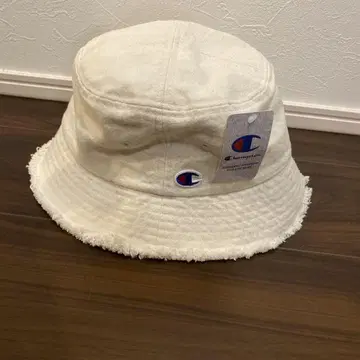 Champion 버킷햇 화이트 58cm