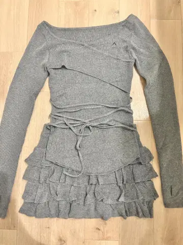 ANDMARY Leia frill set up