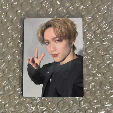 후지와라 이츠키 포토 카드 돔