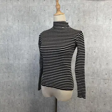 1664 RETLO GALLERY 스트라이프 하이넥 니트 긴팔 S