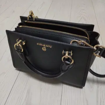 MICHAEL KORS 블랙 핸드백