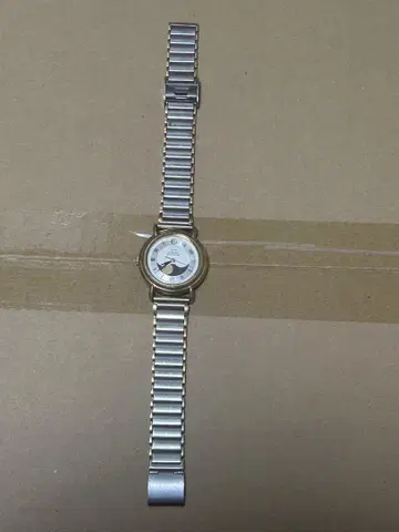 SEIKO ALBA 문페이즈 손목시계